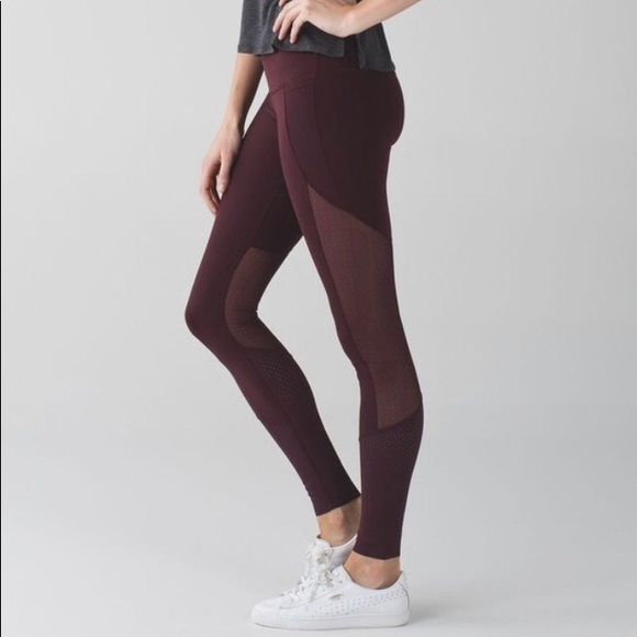 lululemon athletica Pants - 🍋Lululemon HR Barre Star Bordeaux♥️Last chance!